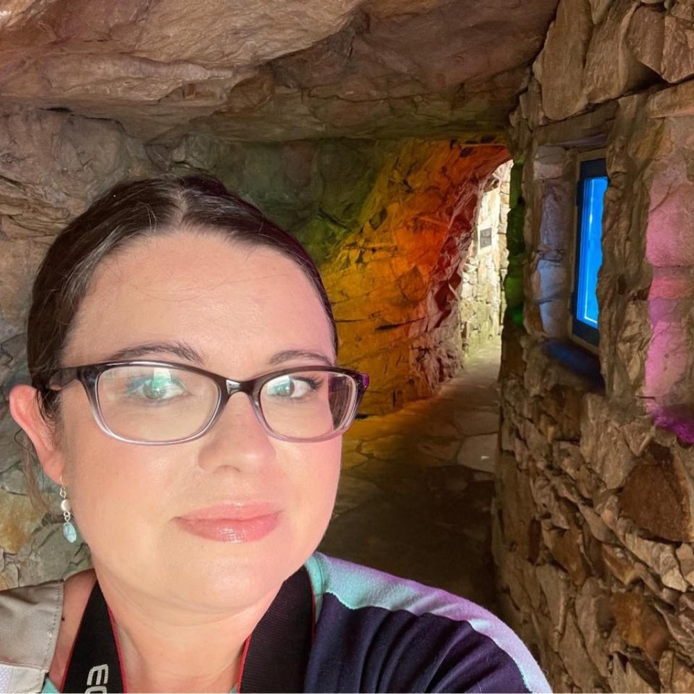 Meet your Posher, Nessa